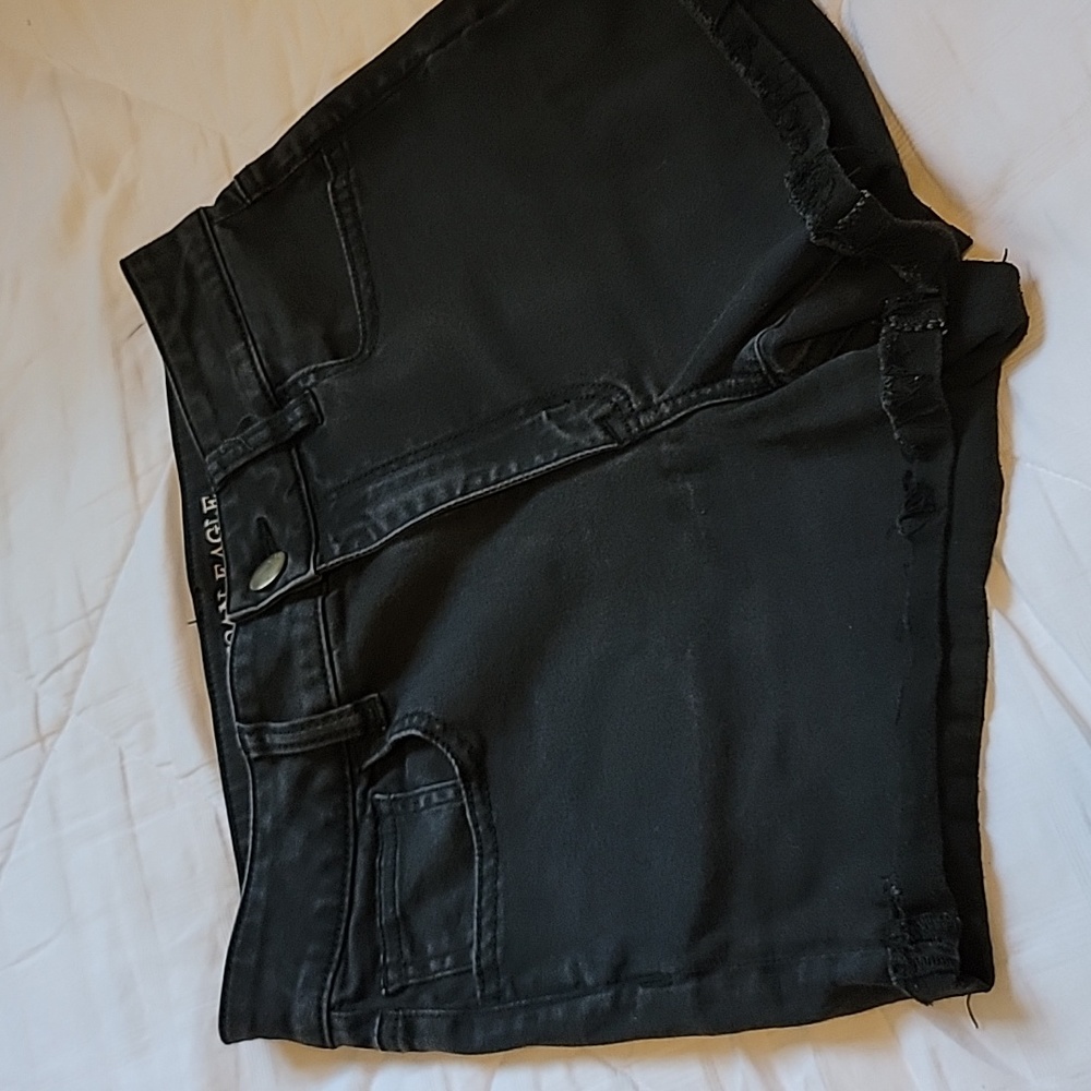 American Eagle Black High-rise shorts